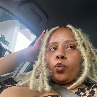Plant sitter in ATL
