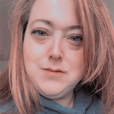 Plant sitter in Logan