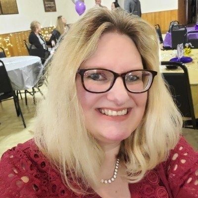 Plant sitter in Cleveland area (West side) - Drop-In Visits - Elyria, OH 44035