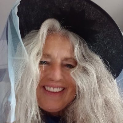 Plant sitter in Flint Michigan